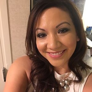 Meet your Posher, Nina